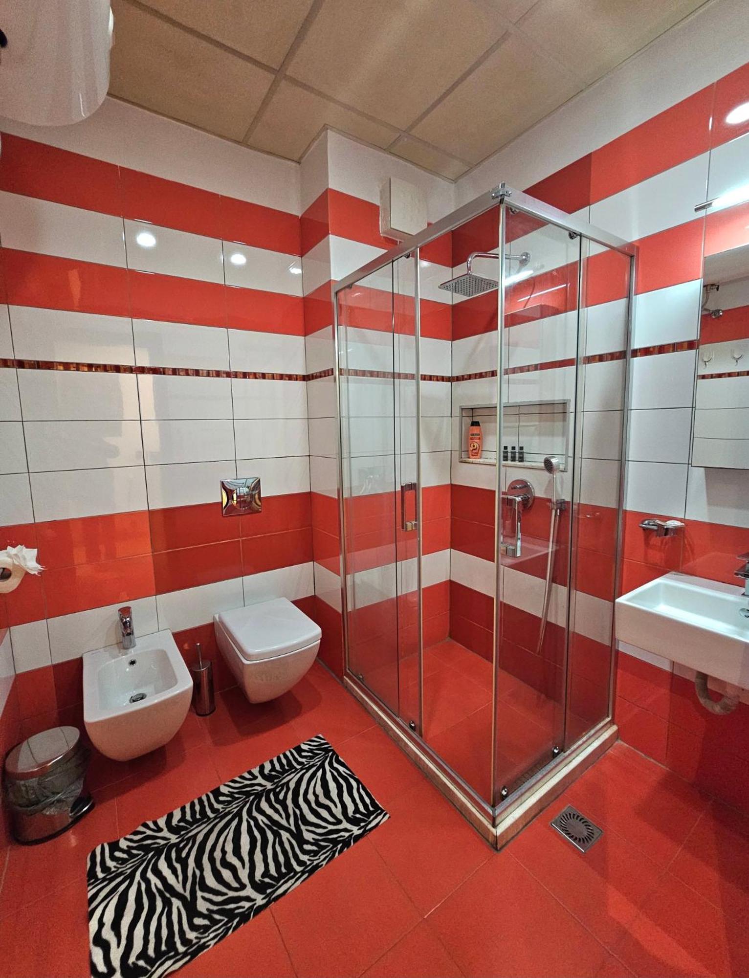 Center Easy_luxury Apartament *